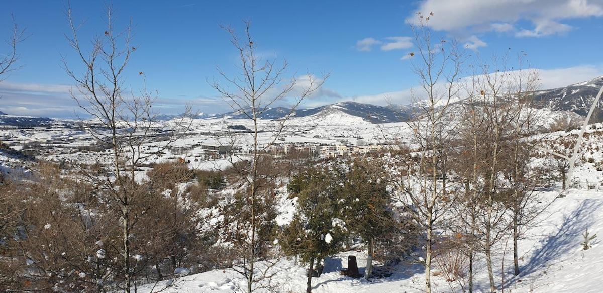 Chalet Adosado Entero, Bbq Y Piscina Comunitaria Sabiñánigo 외부 사진