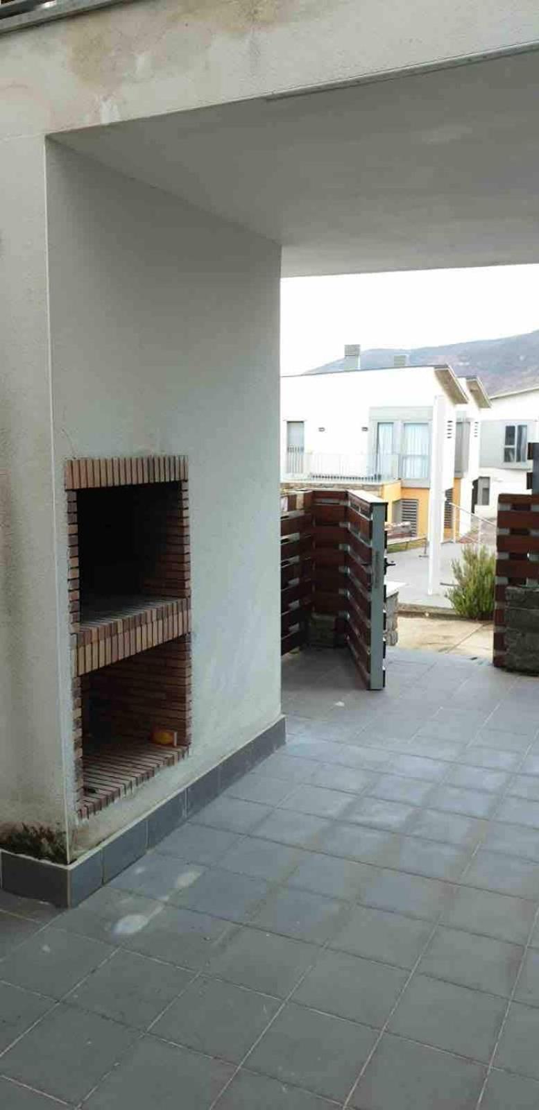 Chalet Adosado Entero, Bbq Y Piscina Comunitaria Sabiñánigo 외부 사진